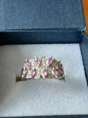 9k White Gold Ring Chunky With Pink & White Gems. • £80