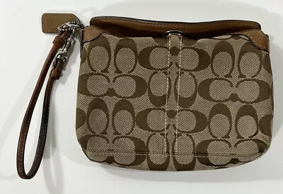 Coach Brown Leather Top Lock Wristlet Bag + Hang Tag • $32.07