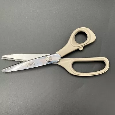 Vintage KAI CUTLERY Pinking Shears 8  Kaicut Fabric Scissors Zig Zag Cut JAPAN • $12.95