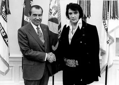 Elvis Meets President Richard Nixon Glossy Poster Picture Photo Banner 1970 5432 • $44.99