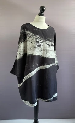£33 • Buy CREA CONCEPT Fantastic, Arty Graphic Print Oversized Top Size 40 58  Chest