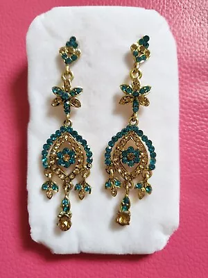 CLEARANCE Chandelier Style Earrings Turquoise Blue Topaz Antique Gold Dangling • £3