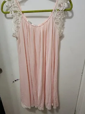 Vtg Lucie Ann Kassatly Lace Embroidered Women’s Nightgown Nylon Pink Size S • $22