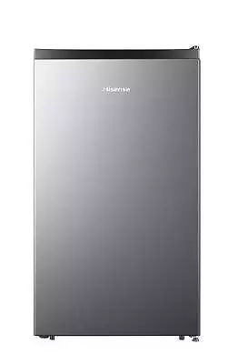 4.4 Cu Ft. Single Door Mini Fridge With Chiller Silver 18.7  Width • $148.75