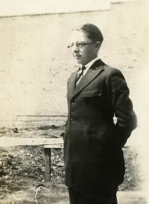 FT13 Original Vintage Photo YOUNG MAN IN SUIT AND ROUND GLASSES C Early 1900s • $5.50