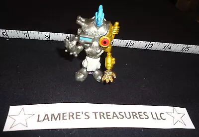 Treasure X - Monster Lab Silver Mad Scientist W/ Gold Dipped Hand Figure • $11.95