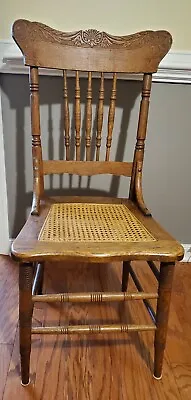 Beautiful Antique VTG Pressed Back Oak Chair Cane Seat In Excellent Condition • $125