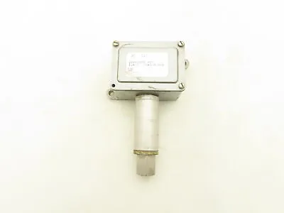 United Electric J6-611 Vacuum Pressure Switch 200-2000 Psi 15A 125/250VAC • $114.99