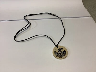 £0.85 • Buy Unusual Bird On Pottery Pendant Cord Necklace