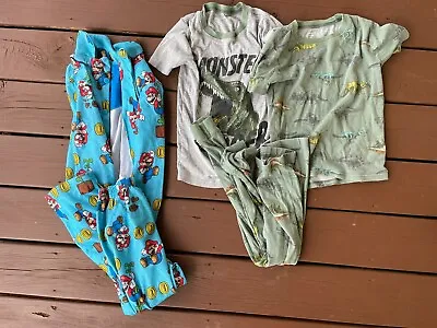 Boys 8 & 10 Pjs - Mario / Dinos- 5 Pcs • $4.50