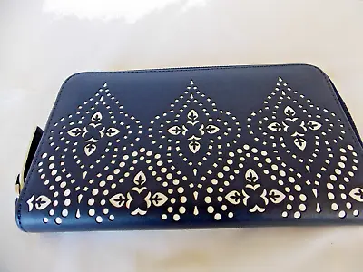 Vera Bradley MOROCCO NAVY Laser Cut Faux Leather Accordion Wallet NWOT • $24.60