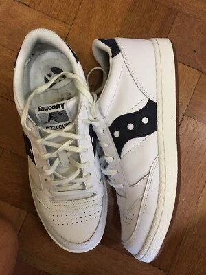 £35 • Buy Saucony Jazz  Court 8 White/Blue