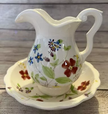 Elizabeth Arden Miniature Porcelain Pitcher Bowl Set Vtg White Red Blue Flowers • $9.99