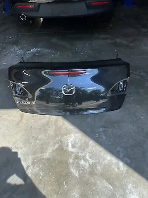 2010 MAZDA 3 Trunk Lid Assembly (16W Mica Black) • $215