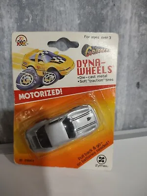 Zylmex Dyna Wheels Grippers Motorized 1:64 Diecast Porsche 911 Grey/ Black (M2) • $14.95