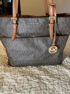 Michael Kors Bedford Large Pocket Tote Purse Brown Leather Canvas NWT 4 Pockets • $88