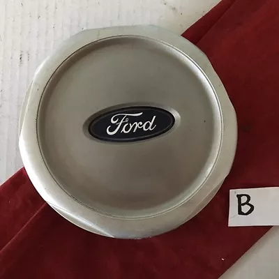 #B  2001 - 2005 Ford Explorer Sport Trac OEM Center Cap P/N 3l24-1a096-ba • $19.95