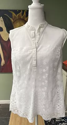 Cabi White Lace Sleeveless Top Shirt Blouse Women’s Sm EUC Semi Sheer W Buttons • $10.95