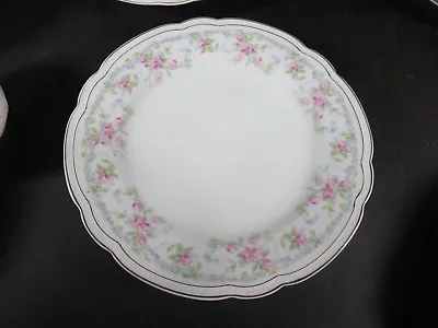 PH Leonard Vienna Austria 8-1/2  Salad Plate Unknown Pattern Flowers & Violets • $11.21