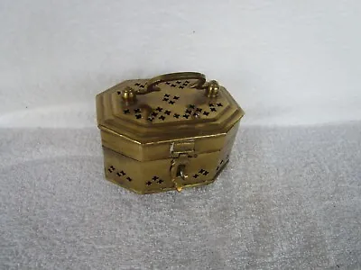 Vintage  Brass Footed Jewelry Trinket /Stash Box ~WITH HANDLE+LATCH!!!! • $12.88