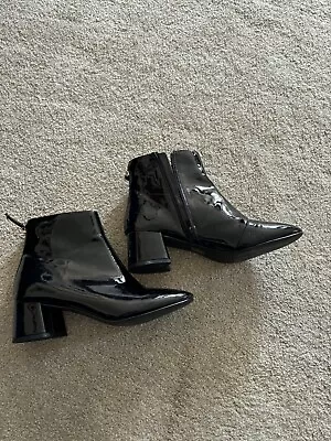 Miss KG Boots Size 7  • £2