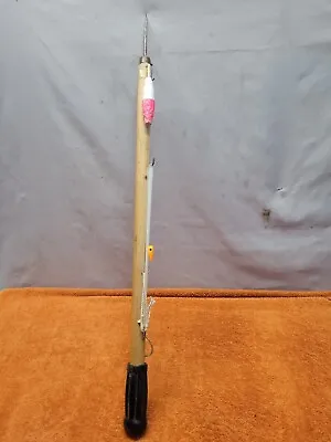 F☆Vintage Wooden ICE FISHING POLE With Plastic Hand Grip Handle - 22  Long • $9.98