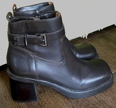 $79.95 • Buy Harley-Davidson 9.5 Zip Up Square Toe Chunky Heel Leather Ankle Boots 81329 EUC