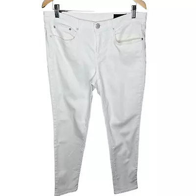 VINCE Mason Relaxed Rolled Jeans In Optic White Size 29 NEW • $50