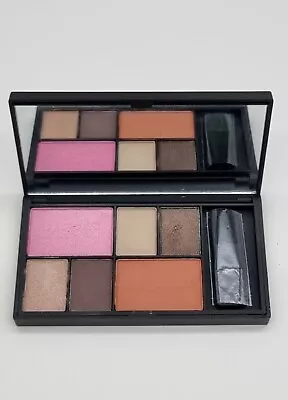 Sleek MakeUP Eye And Cheek Palette Dancing Til Dusk (027) 9g  • £2.99