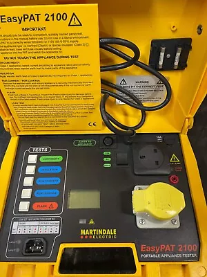 Martindale - EPAT2100 - Dual Voltage Manual PAT Tester With Flash Test • £400