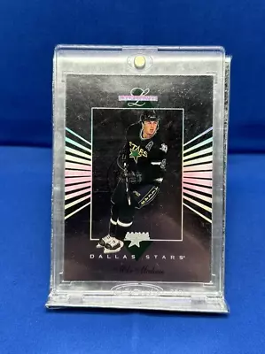 Mike Modano Dallas Stars 1994-95 Leaf Limited #60 • $1.99