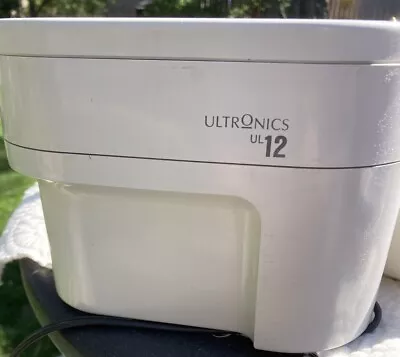 Ultrasonics 12 Ultrasonic Jewelry Cleaner • $10