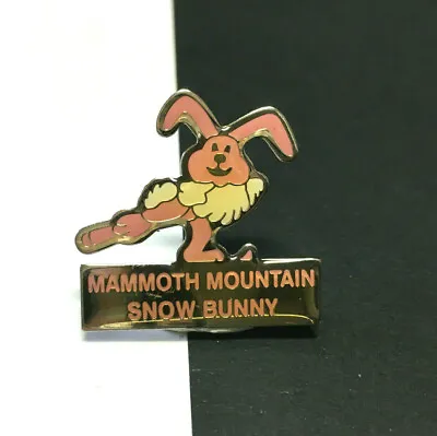 Vintage SKI PIN Mammoth Mountain CA. Snow Bunny Hat Lapel Pin Collectible VV175 • $29.99