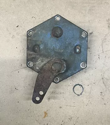 Mitsubishi MT372D Compact Tractor Right Side Brake Assembly • $50