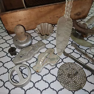 Lot Of 17 Antique Vintage Rusty Metal Wood & Aluminum Farmhouse Kitchen Items • $6