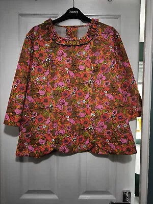 Original 1970's Floral Top Size 18 • £2.99