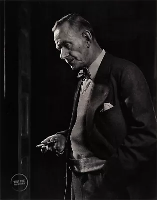 1946 Vintage Yousuf Karsh Photo Print Portrait Thomas Mann Engraving Art 13x15 • $100.58