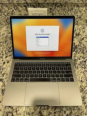 13  Macbook Pro (A1708) GRAY/2.3GHZ/8GB/256GB-USA W/Screen Issue *PARTS ONLY* • $159.95