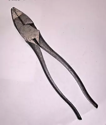 Vintage Klein D2000-9NE Linesman High Leverage Side-Cutting 9  Pliers USA • $14.75