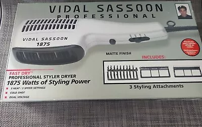 Vidal Sassoon Professional Styler Dryer 1875 Watts VS-540 New • $45