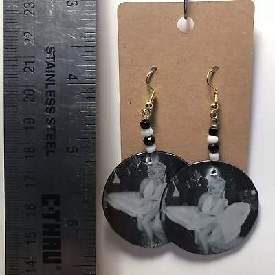 Vintage Marilyn Monroe Earrings Set Black And White • $8