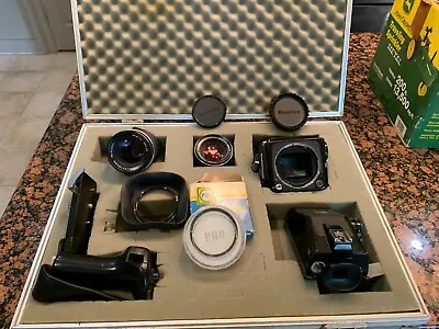 MAMIYA M645 1000s CAMERA 80mm F2.8 Lens 150mm 1:4 Lens With Extras And Case • $649