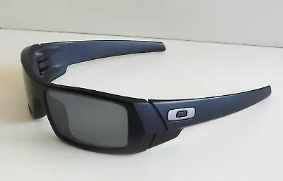 Oakley Gascan Sunglasses 12-856 Black Frames Polarized Black Lens 60-15-158 • $85.05