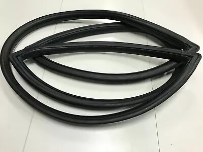 $117 • Buy Datsun 1200 (B110) Ute / B120 Pickup Ute Sedan Wagon Front Windscreen Rubber Sea