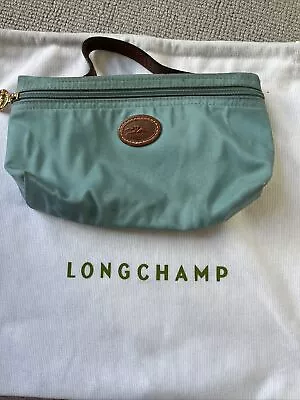 Longchamp Pliage Pouch • £1.99