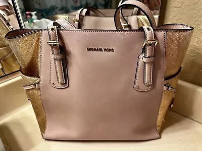 Michael Kors Voyager Pink And Rose Gold Large Tote EUC • $80