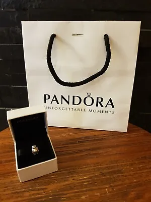 Pandora Penguin Charm • £19.99