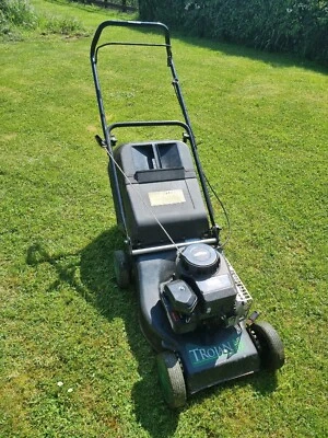 £10 • Buy Qualcast Trojan 16 Petrol Briggs & Straton Classic 35 Lawnmower