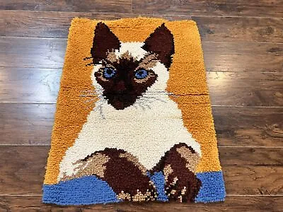 Small Vintage Shag Rug With Siamese Cat Pictorial 2x3 Ft Orange • $525