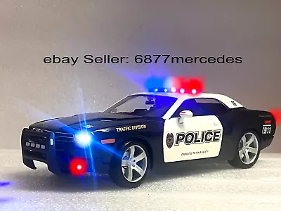 Police Dodge Challenger Pursuit Black/White Ut WORKING LED LIGHTS 1:18 • $139.97